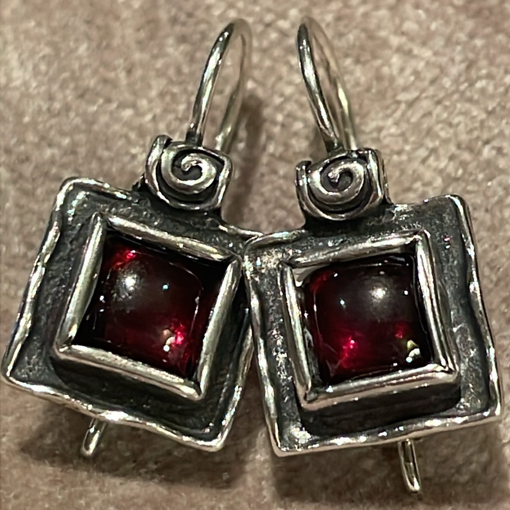 Silpada Rhodonite Garnet Square Sterling Silver Earrings 925 Vintage Retired